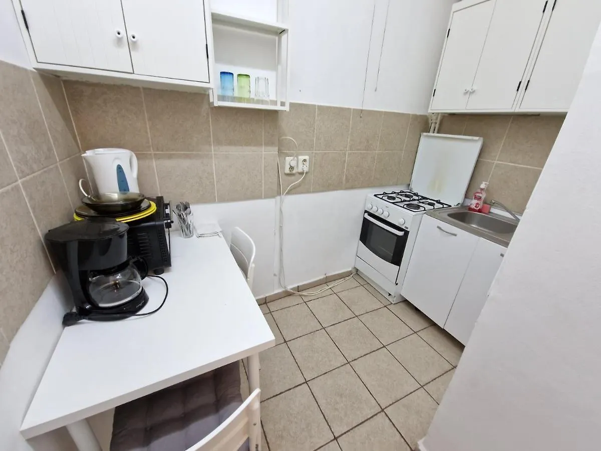 Global Downtown Apartments - Universitate - Calea Victoriei Bucarest 0*,  Romania
